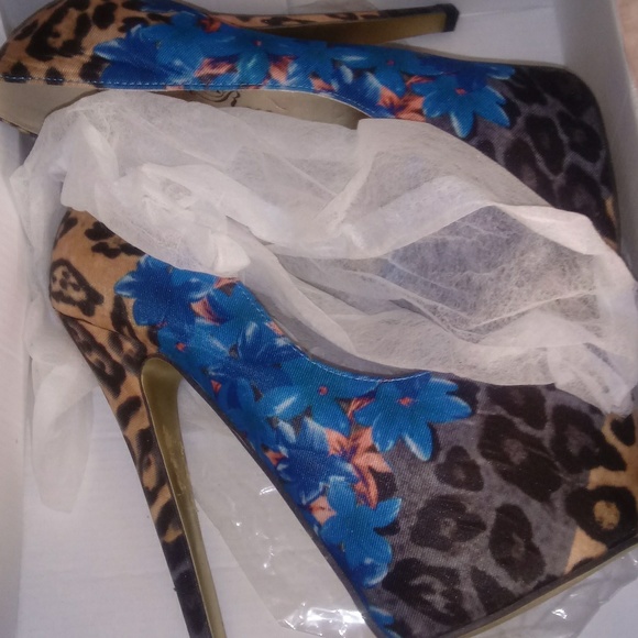 Stylish heels - Picture 7 of 8